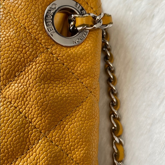 HP 🎉🎈 VINTAGE Chanel French Riviera Flap Bag - Picture 4 of 14